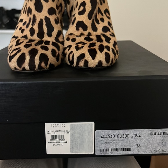 Saint Laurent Pony hair boots - Picture 5 of 5